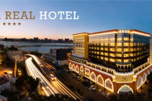 casa real hotel macau facade